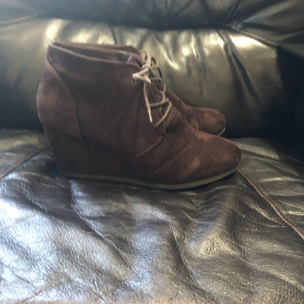 DREAM PAIRS Women's Casual Fashion Lace Up Low Wedge Heel Booties Shoe